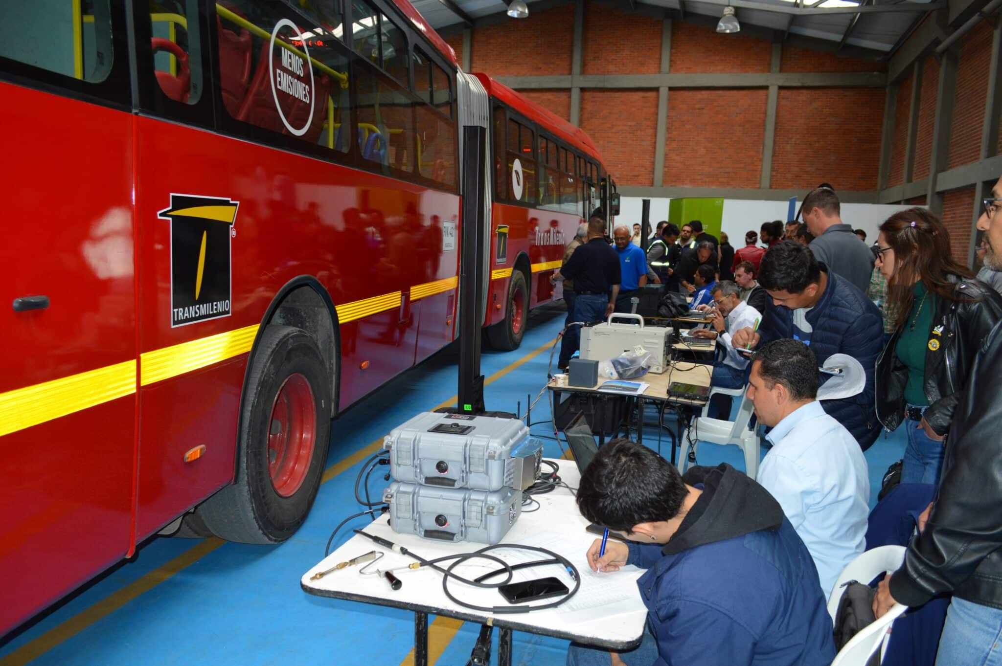Evaluación de contadores de partículas para emisiones vehiculares en Bogotá
